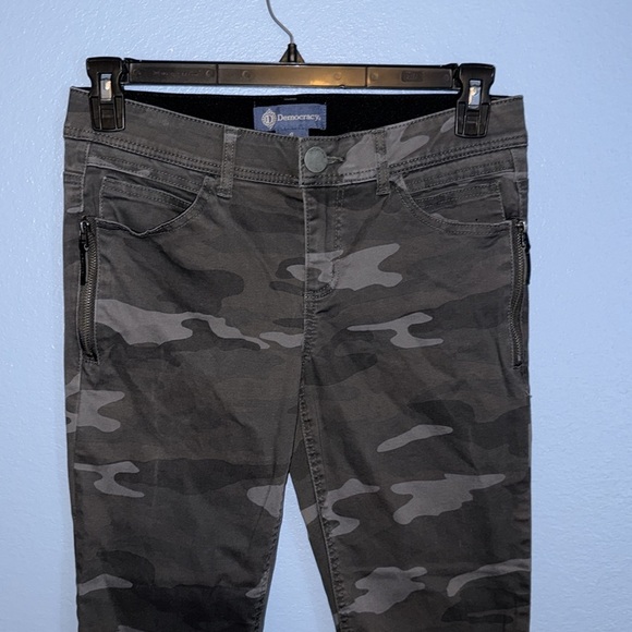 Democracy camo pants Absolution Stretch -  size 6. N - Picture 2 of 6